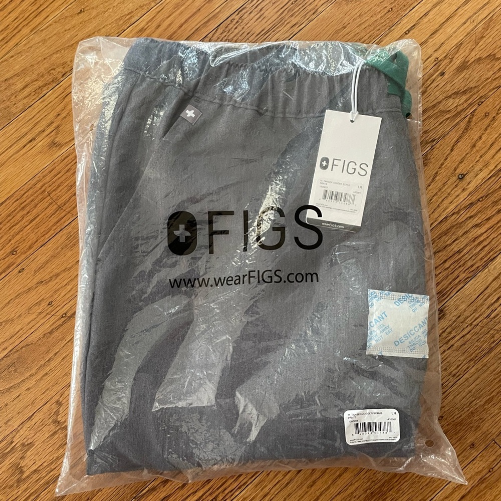 BNWT Figs Tansen Jogger Scrub Pants sz L